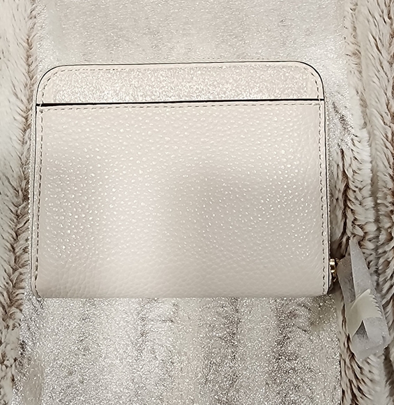 ❣🌟COACH ZIP AROUND WALLET 🌟❣ - Picture 5 of 10